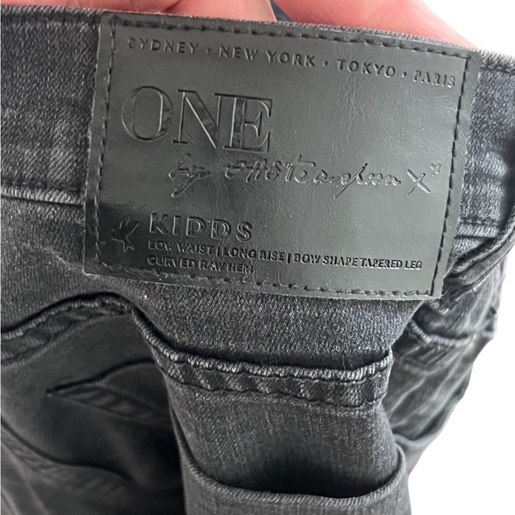 One by One Teaspoon Kidd Jeans - Picture 4 of 6